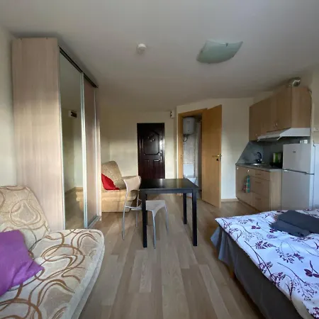 Hotel Busstation Travelhouse *